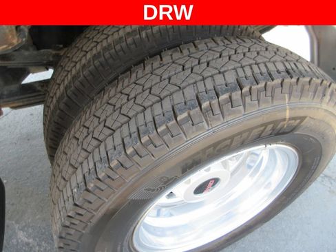 Certified 2021 GMC Sierra 3500 4x4 Crew Cab w/ Gooseneck/5TH Wheel Package image 17