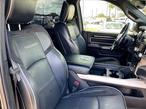 Used 2019 RAM 2500 Laramie image 30
