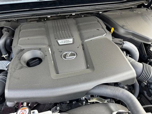 Certified 2025 Lexus GX 550 w/ Accessory Package (Z1) AWD/4WD image 10