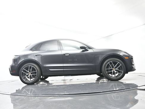 Certified 2025 Porsche Macan w/ Premium Package Plus AWD/4WD image 53
