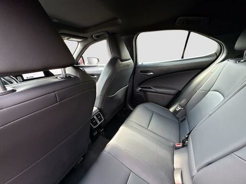 Used 2024 Lexus UX 250h FWD w/ Premium Package image 23