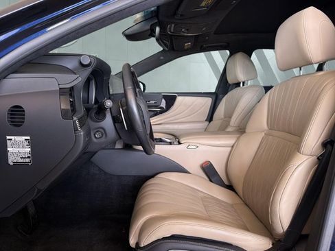 Certified 2022 Lexus LS 500 w/ Interior Upgrade Package RWD image 7