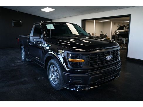 Used 2024 Ford F150 XL RWD image 9