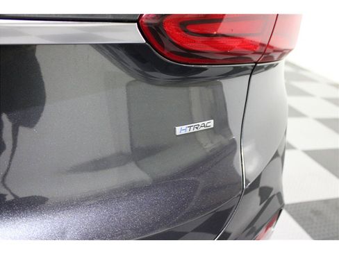 Used 2020 Hyundai Santa Fe SEL image 15