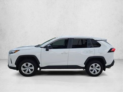 Used 2024 Toyota RAV4 LE FWD image 8
