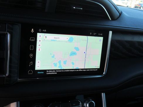 Used 2024 GMC Yukon Denali w/ Advanced Technology Package image 22