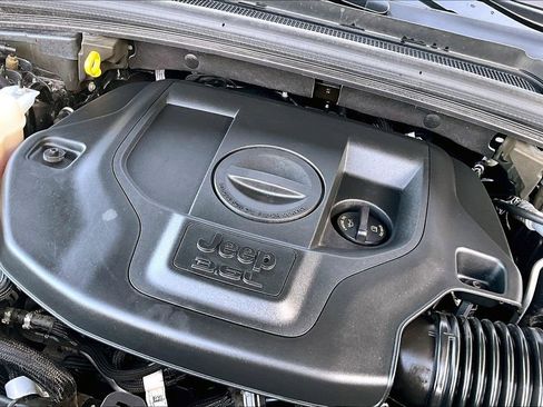 Used 2022 Jeep Grand Cherokee L Overland image 35