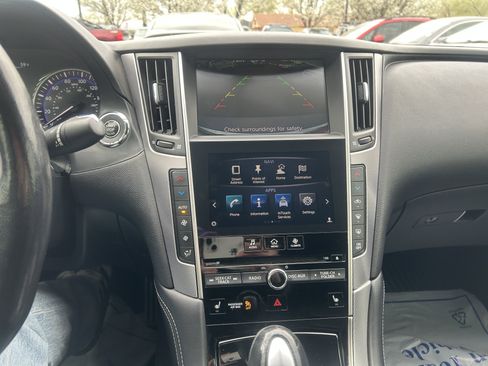 Used 2016 INFINITI Q50 Red Sport 400 image 21