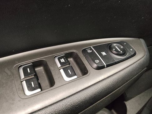 Used 2018 Kia Optima LX w/ 17" Alloy Wheels Package FWD image 27