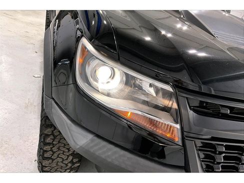 Used 2018 Chevrolet Colorado ZR2 image 28