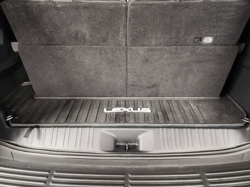 Used 2025 Lexus GX 550 w/ Accessory Package (2T) AWD/4WD image 53