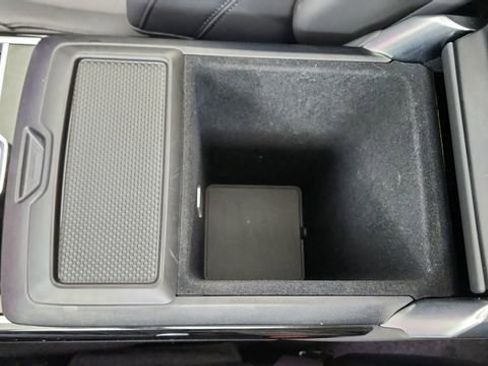 Used 2023 Land Rover Range Rover SE image 51