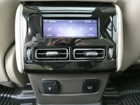 Used 2024 Lincoln Aviator Reserve w/ Equipment Group 201A AWD/4WD image 20