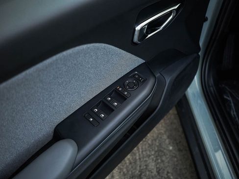 New 2025 Kia K4 EX image 17