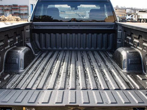 New 2026 GMC Sierra 1500 Pro w/ Pro Value Package image 13