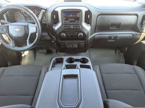 Certified 2025 Chevrolet Silverado 2500 Custom w/ Custom Value Package image 10