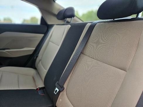 Used 2022 Hyundai Accent SEL image 28