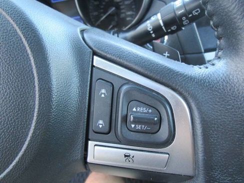 Used 2018 Subaru Outback 2.5i Limited image 35