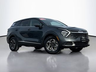 Used 2023 Kia Sportage LX video 1