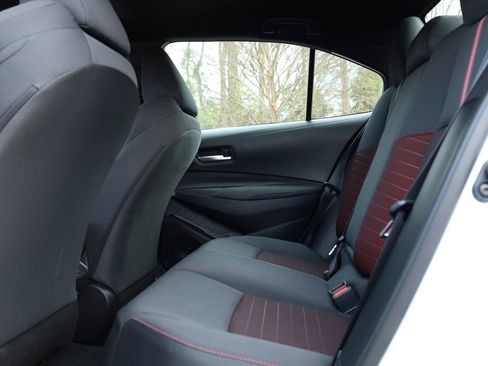 Used 2025 Toyota Corolla SE image 12