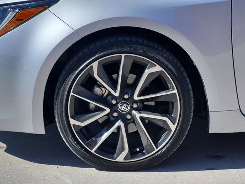 Used 2021 Toyota Corolla XSE FWD image 27