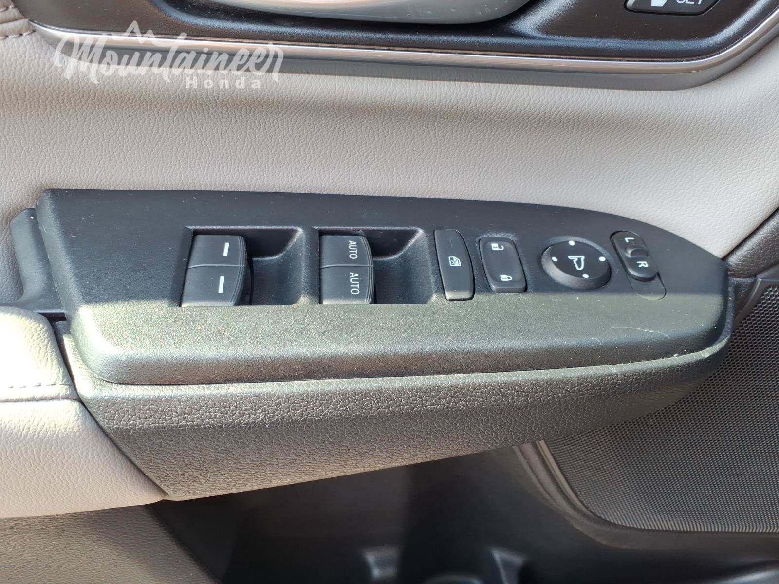 Used 2018 Honda CR-V EX-L image 40