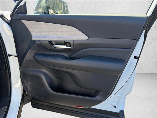New 2026 Toyota Grand Highlander AWD Hybrid image 14