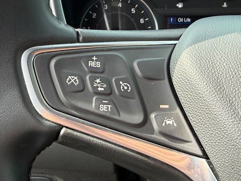 Used 2024 Chevrolet Equinox LT image 13