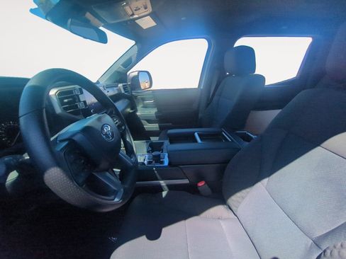 New 2026 Toyota Tundra SR5 AWD/4WD image 9