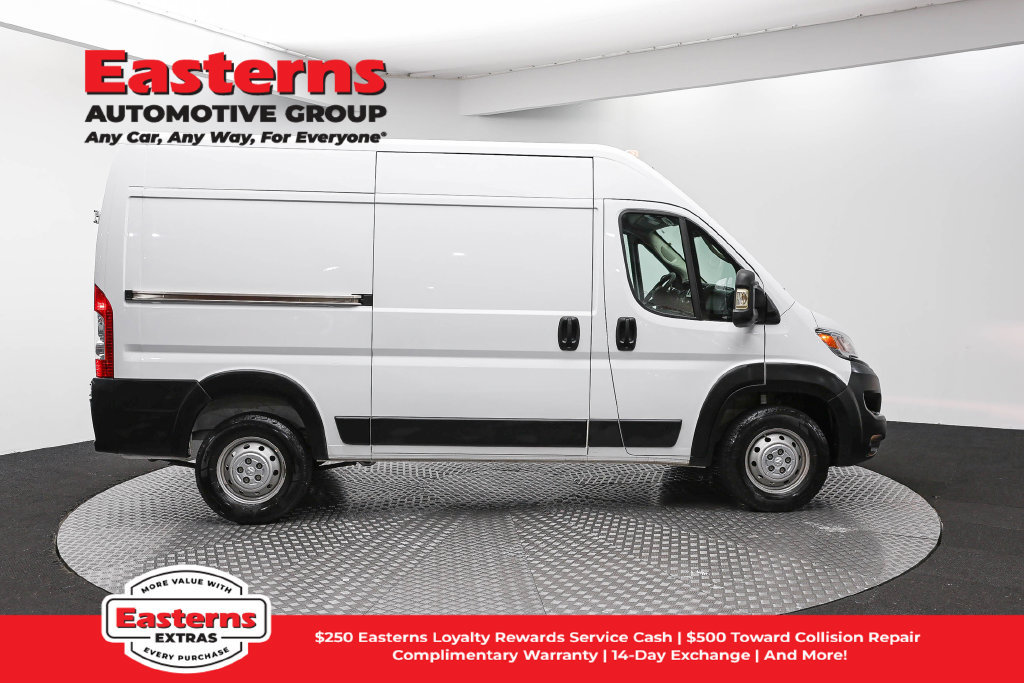 Used 2023 RAM ProMaster 2500 FWD image 4