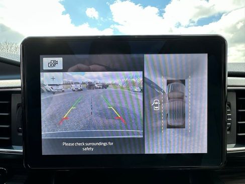 Used 2020 Ford Explorer Limited image 4