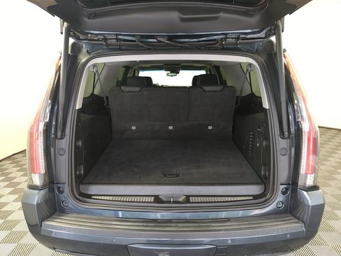 Used 2020 Cadillac Escalade ESV Premium Luxury RWD image 32