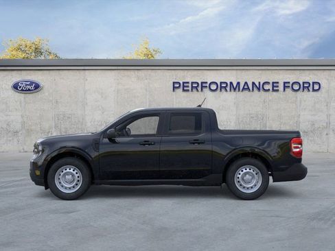 New 2025 Ford Maverick XL image 3
