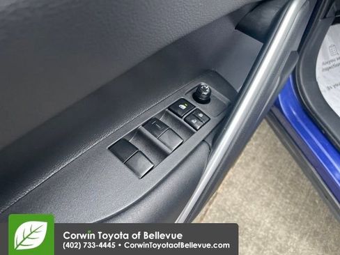 Used 2023 Toyota Corolla Cross XLE w/ Convenience Package image 16