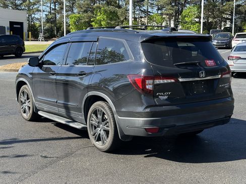 Used 2021 Honda Pilot Black Edition image 11