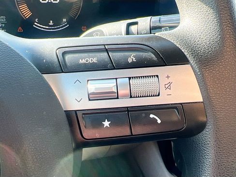 Used 2025 Hyundai Tucson SEL image 13