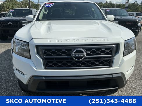 Used 2024 Nissan Frontier SV w/ SV Convenience Package AWD/4WD image 8