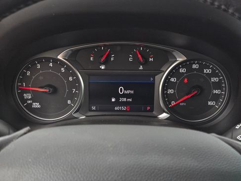 Used 2022 GMC Terrain SLT FWD image 25