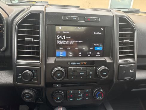 Used 2018 Ford F150 XLT w/ Equipment Group 302A Luxury image 10