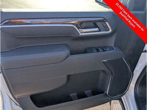 New 2026 GMC Sierra 1500 SLE w/ Preferred Package image 17