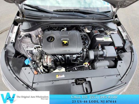 Used 2020 Hyundai Elantra SEL image 20