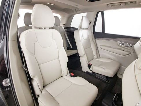 Certified 2023 Volvo XC90 B6 Plus w/ Protection Package Premier AWD/4WD image 21
