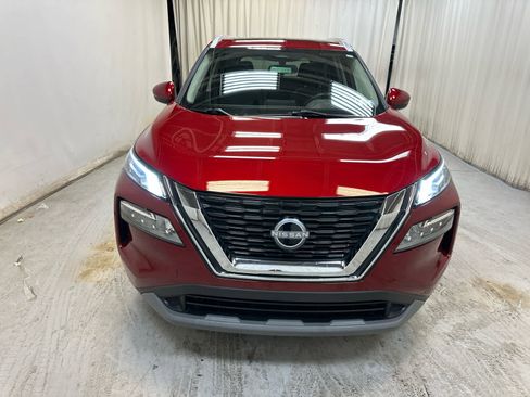 Certified 2023 Nissan Rogue SV w/ SV Premium Package image 7