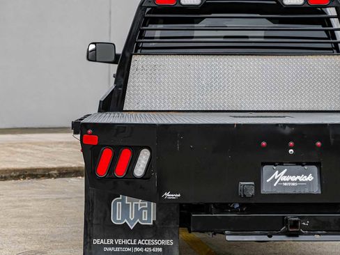 Used 2022 RAM 5500 Tradesman w/ Chrome Appearance Group image 44