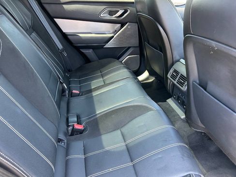 Used 2018 Land Rover Range Rover Velar R-Dynamic SE AWD/4WD image 14
