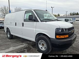 New 2025 Chevrolet Express 2500 w/ Driver Convenience Package RWD video 2
