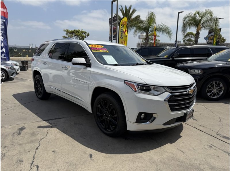 Used 2020 Chevrolet Traverse Premier FWD image 56