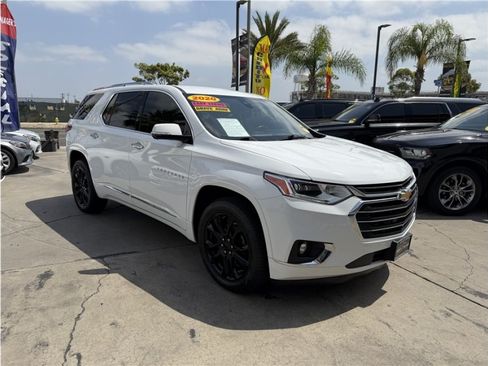 Used 2020 Chevrolet Traverse Premier FWD image 56