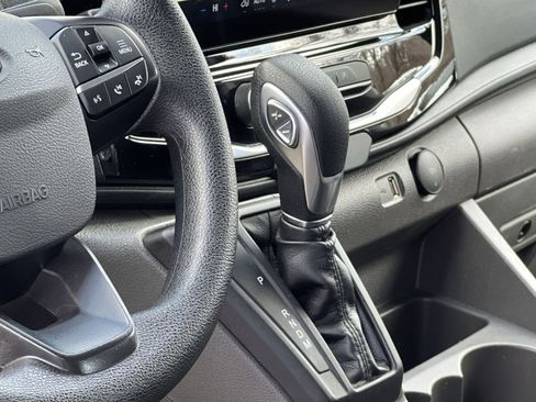 Used 2023 Ford Transit 350 XLT image 20