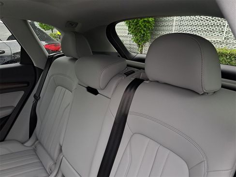 Certified 2022 Audi Q5 2.0T Premium image 28